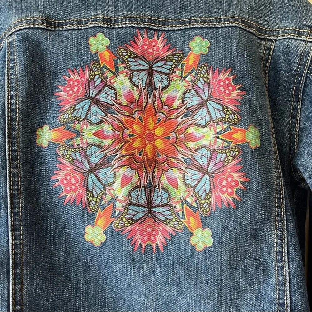 Disney Encanto Girls Denim Jacket Size 6/6X | Butterfly Floral Back Graphic Jean - Picture 11 of 11